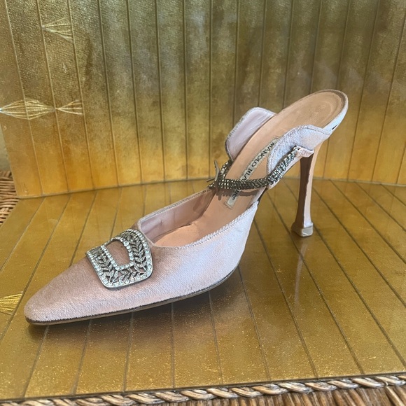 Manolo Blanik, pink rhinestone crystal buckled mule shoe high heel - Picture 14 of 16